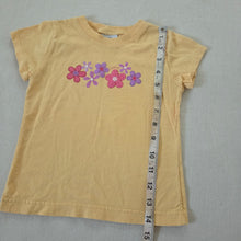 Load image into Gallery viewer, Vintage Oshkosh Yellow Flower Shirt 3t/4t
