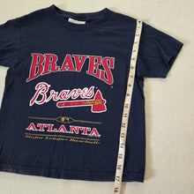 Load image into Gallery viewer, Vintage &#39;98 MLB Atlanta Braves kids 6/7
