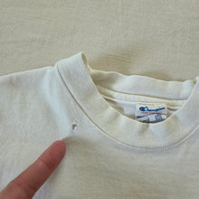 Load image into Gallery viewer, Vintage Iowa Football Tee 3t
