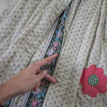 Load image into Gallery viewer, Vintage Quilted Long Jacket 4t *flaws
