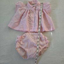 Load image into Gallery viewer, Vintage 60s Pink Ruffle Bum Set 0-3 months
