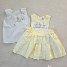 Load image into Gallery viewer, Vintage Bundle Hens Dress + Duck Top 3-6 months
