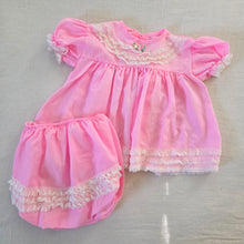 Load image into Gallery viewer, Vintage 2-Piece Frilly Ruffle Bum Pink Set 6-9 months
