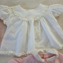 Load image into Gallery viewer, Vintage Bundle Girly Shirts + Bottoms 0-6 months
