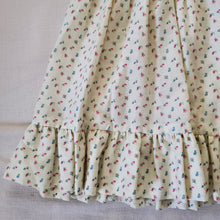 Load image into Gallery viewer, Vintage Small Floral Cream Dress kids 6
