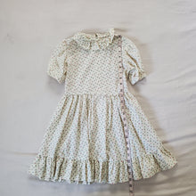 Load image into Gallery viewer, Vintage Small Floral Cream Dress kids 6
