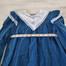 Load image into Gallery viewer, Vintage Blue Velour + Lace Long Sleeve Dress 4t/5t
