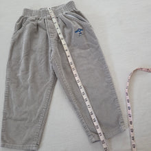 Load image into Gallery viewer, Vintage Oshkosh Tan Airplane Cord Pants 4t
