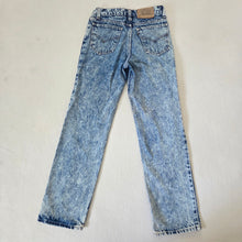 Load image into Gallery viewer, Vintage Levi&#39;s Acid Wash Jeans kids 12
