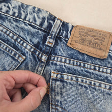 Load image into Gallery viewer, Vintage Levi&#39;s Acid Wash Jeans kids 12
