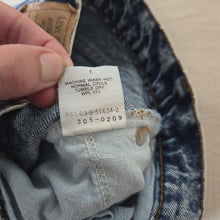 Load image into Gallery viewer, Vintage Levi&#39;s Acid Wash Jeans kids 12
