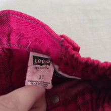 Load image into Gallery viewer, Vintage Levi&#39;s Red Jeans Orange Tab 2t/3t
