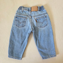 Load image into Gallery viewer, Vintage Levi&#39;s 566 Fit Jeans Orang Tab 18-24 months
