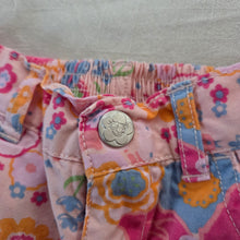 Load image into Gallery viewer, Vintage Miss Spider&#39;s Sunny Patch Floral Kapris 3t
