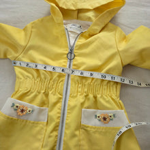 Load image into Gallery viewer, Vintage Yellow Hooded Floral Jacket 4t
