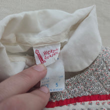 Load image into Gallery viewer, Vintage Floral/Brown Pantsuit + Shirt Bundle 4t
