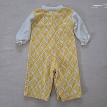 Load image into Gallery viewer, Vintage Healthtex Butterfly + Heart Bodysuit 6 months
