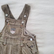 Load image into Gallery viewer, Vintage &quot;Skate&quot; Chunky Cord Overalls 9-12 months
