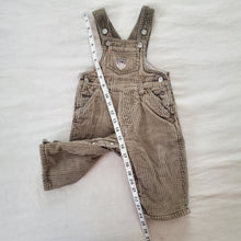 Load image into Gallery viewer, Vintage &quot;Skate&quot; Chunky Cord Overalls 9-12 months
