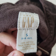 Load image into Gallery viewer, Vintage Gap Brown Velvet Overalls 3-6 months
