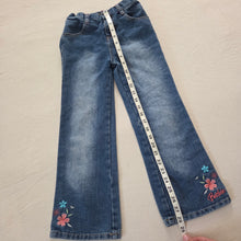 Load image into Gallery viewer, Vintage Barbie Embroidered Jeans kids 7
