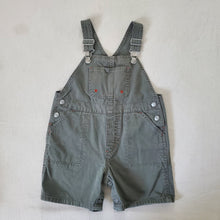 Load image into Gallery viewer, Vintage Gap Army Green Shortalls 3t
