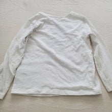 Load image into Gallery viewer, Long-Sleeve Yoshi Mario Cart Shirt 4t
