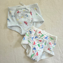 Load image into Gallery viewer, Vintage Underwear Bundle 3t
