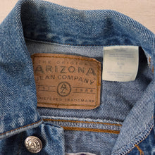 Load image into Gallery viewer, Vintage &quot;Pirates&quot; Jean Jacket 4t
