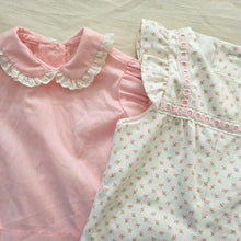 Load image into Gallery viewer, Vintage Floral Pantsuit + Shirt Bundle 12 months
