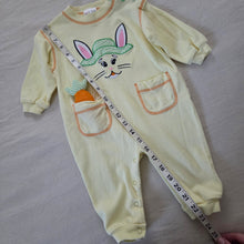 Load image into Gallery viewer, Vintage Bunny + Carrot Yellow Bodysuit 9-12 months
