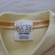 Load image into Gallery viewer, Vintage Bunny + Carrot Yellow Bodysuit 9-12 months
