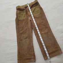 Load image into Gallery viewer, Vintage Brown Cord Pants 4t *flaw
