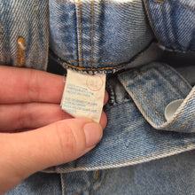 Load image into Gallery viewer, Vintage 90s Suspender Jeans 3t
