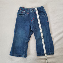 Load image into Gallery viewer, Vintage Y2k Flared Jeans 18 months

