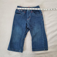 Load image into Gallery viewer, Vintage Y2k Flared Jeans 18 months
