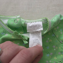 Load image into Gallery viewer, Vintage Green Floral 2-Piece Set 3-6 months
