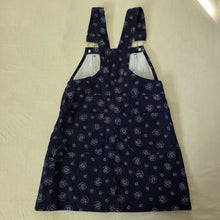 Load image into Gallery viewer, Vintage Oshkosh &quot;Daisy Days&quot; Skirtall kids 6
