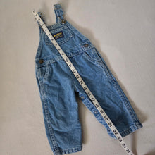 Load image into Gallery viewer, Vintage Oshkosh Denim Overalls 6-9 months

