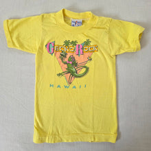 Load image into Gallery viewer, Vintage Gecko Rock Hawaii Tee 4t
