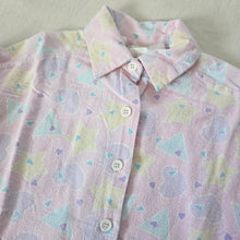 Load image into Gallery viewer, Vintage 90s Shapes Girly Buttondown Shirt kids 8
