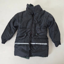 Load image into Gallery viewer, Vintage Reversible Green/Black Coat 5t
