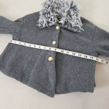 Load image into Gallery viewer, Vintage Gray Fur Jacket 3t
