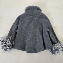 Load image into Gallery viewer, Vintage Gray Fur Jacket 3t
