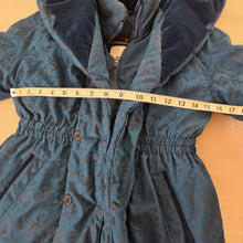 Load image into Gallery viewer, Vintage Blue Floral Hooded Coat 5t/6

