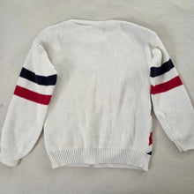 Load image into Gallery viewer, Vintage UK Flag Knit Sweater kids 12/14
