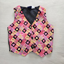 Load image into Gallery viewer, Vintage Heart Checkered Vest kids 6/7
