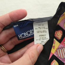 Load image into Gallery viewer, Vintage Heart Checkered Vest kids 6/7
