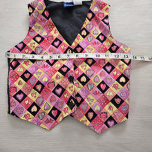 Load image into Gallery viewer, Vintage Heart Checkered Vest kids 6/7
