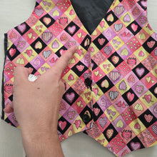 Load image into Gallery viewer, Vintage Heart Checkered Vest kids 6/7
